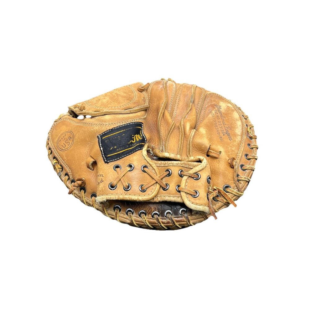 Wilson USA A2542 32.5” Baseball Softball Catchers Mitt Left Throw